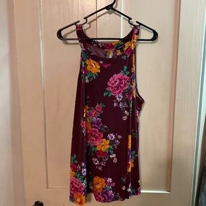 EUC Torrid size 2 top